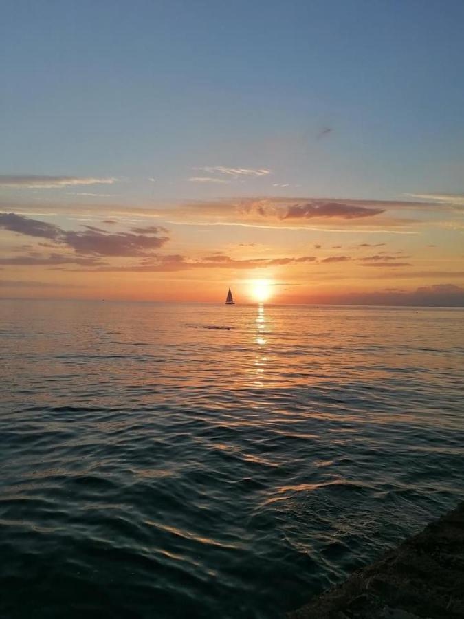 Appartamento Sonce Izola Esterno foto